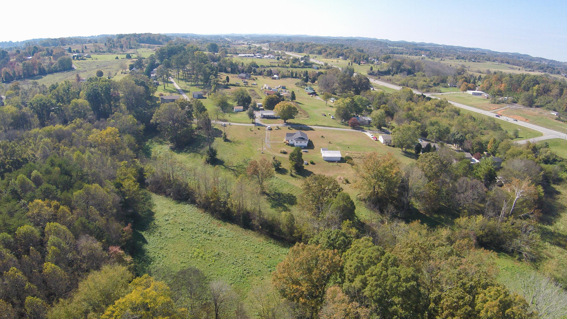 136 South Springview Road Maryville, TN 37801 - Photo 3 of 33 DSC_0014-6