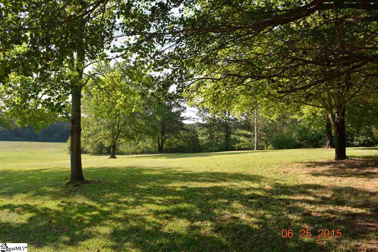 1710 Georgia Road Gray Court, SC 29645 - Photo 18 of 36