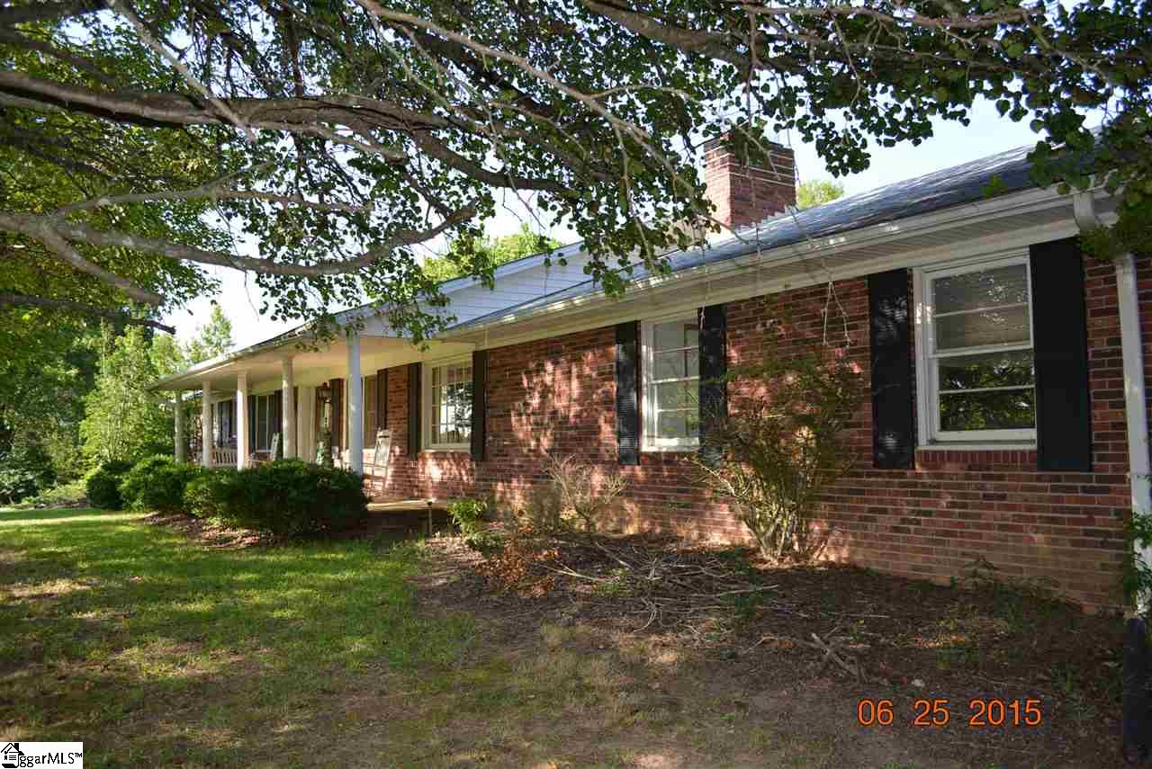 1710 Georgia Road Gray Court, SC 29645 - Photo 19 of 36