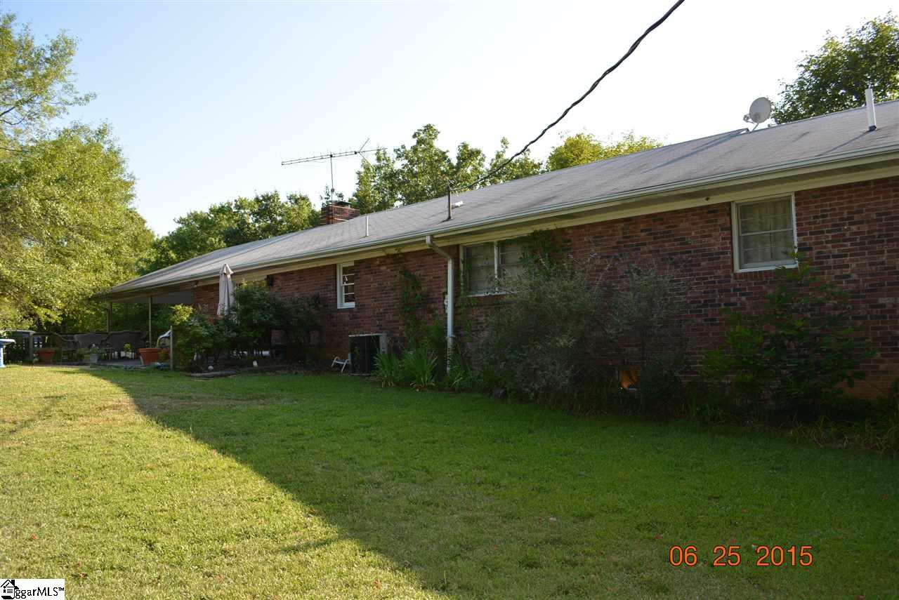 1710 Georgia Road Gray Court, SC 29645 - Photo 25 of 36