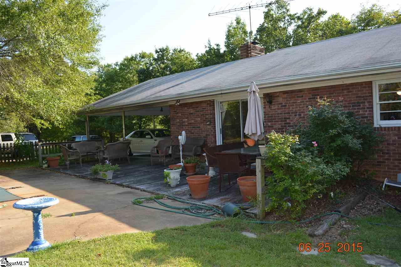 1710 Georgia Road Gray Court, SC 29645 - Photo 26 of 36