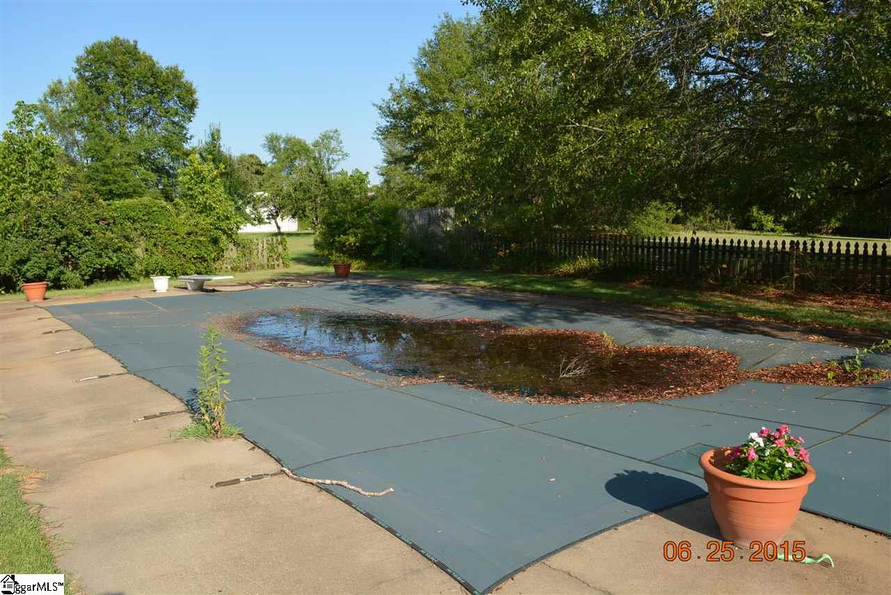 1710 Georgia Road Gray Court, SC 29645 - Photo 27 of 36