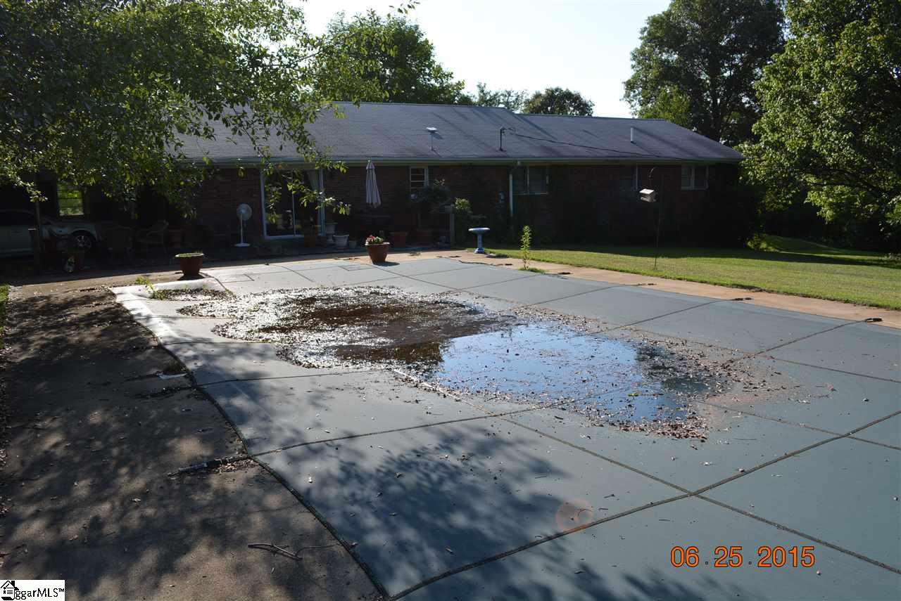1710 Georgia Road Gray Court, SC 29645 - Photo 28 of 36