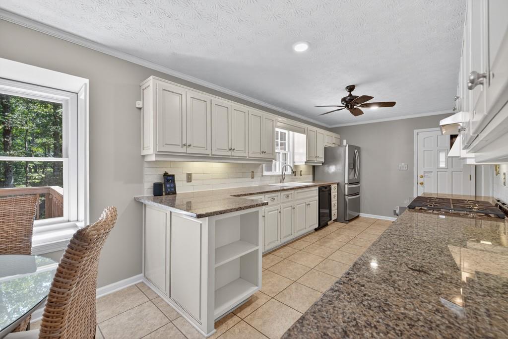 82 Cedar Bluff Winder, GA 30680 - Photo 23 of 47