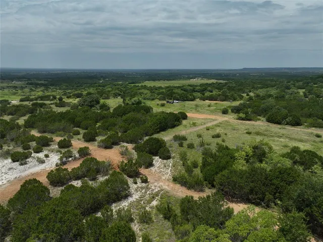 $113,400 | 1117 Cleburne Tx 76033, Cleburne, TX 76033