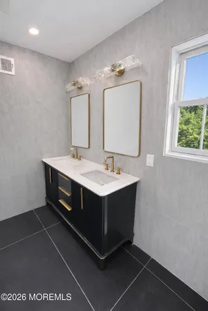 $11,000 | 20 Roslyn Drive, Oakhurst, NJ 07755