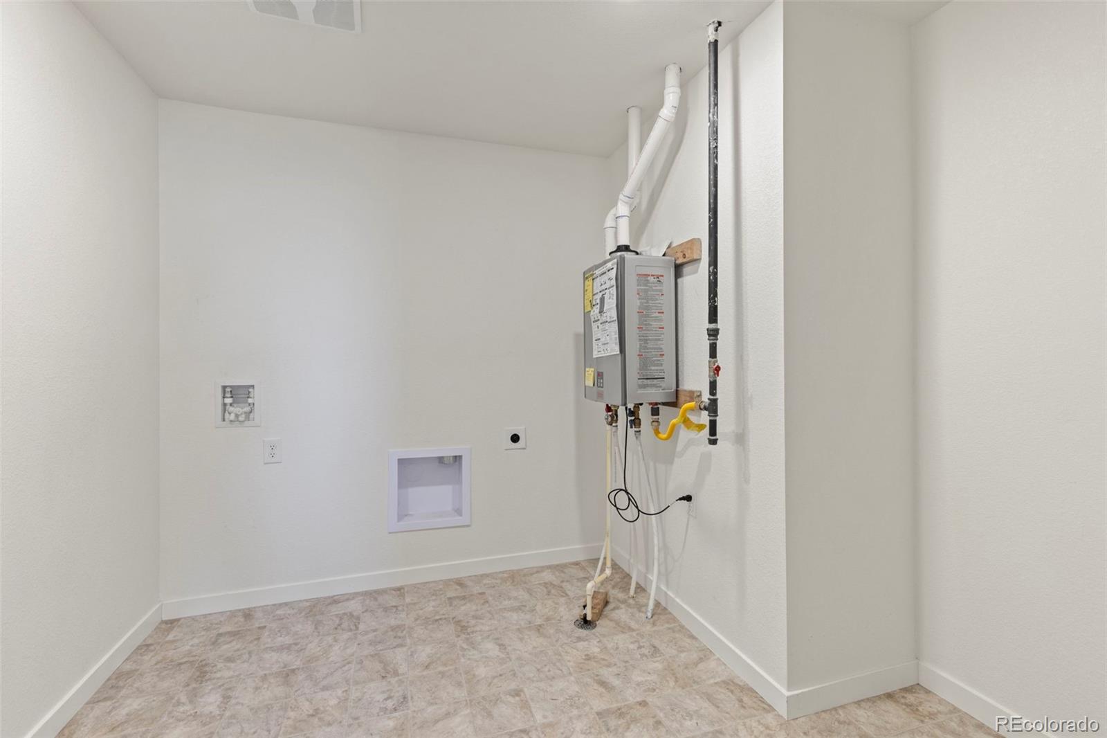 109 Racer Street Bennett, CO 80102 - Photo 16 of 35 Gallery Image 16