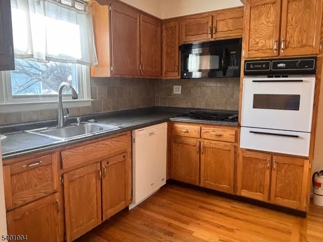 $2,250 | 31 Garbarino Avenue, Unit 2, Wanaque, NJ 07465
