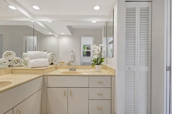 $3,900 | 1106 Ocean Dunes Circle, Jupiter, FL 33477