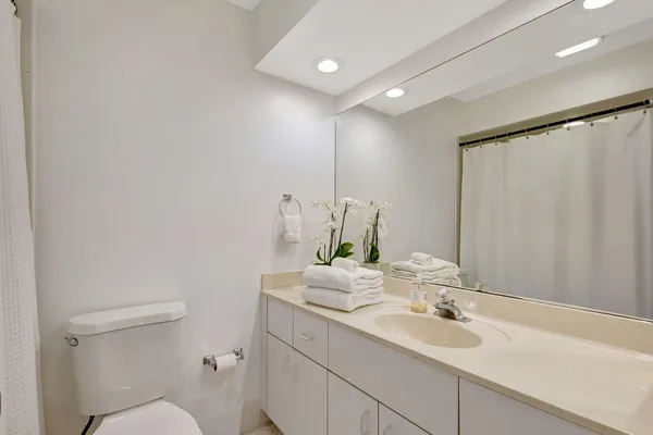 $3,900 | 1106 Ocean Dunes Circle, Jupiter, FL 33477