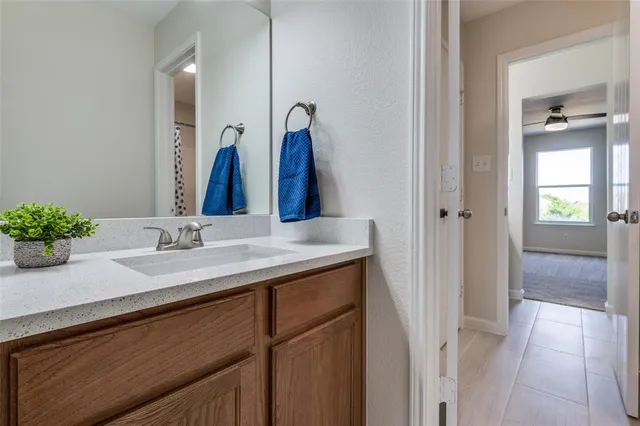 $399,000 | 1618 Wildflower Drive, Waxahachie, TX 75165