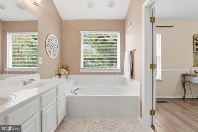 $3,200 | 47716 Bowline Terrace, Sterling, VA 20165