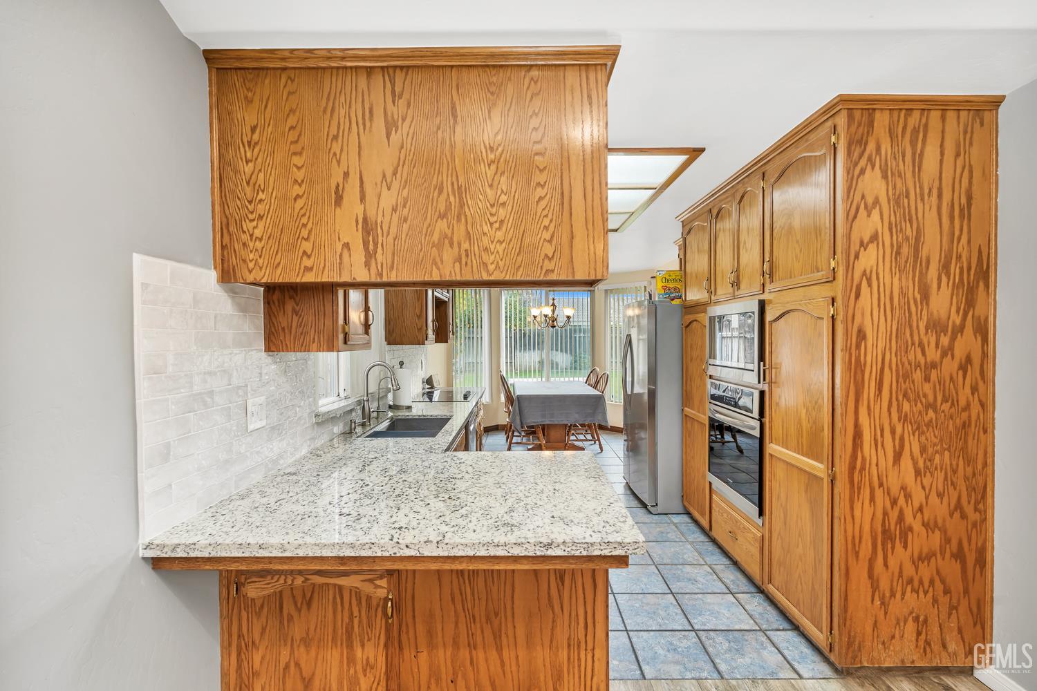 Undisclosed Address Bakersfield, CA 93313 - Photo 11 of 27