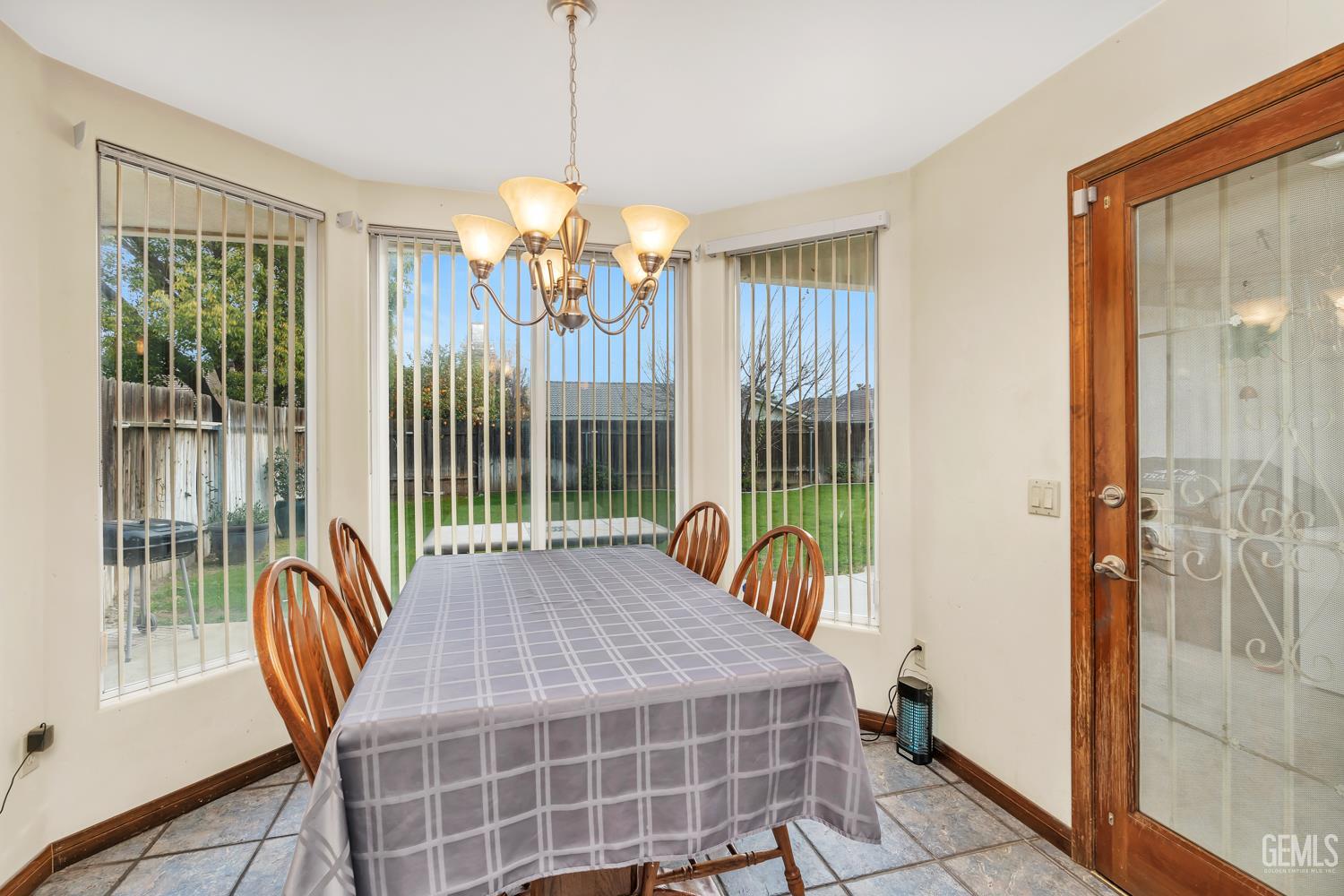 Undisclosed Address Bakersfield, CA 93313 - Photo 15 of 27