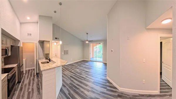 $1,950 | 4102 Central Sarasota Parkway, Unit 924, Sarasota, FL 34238