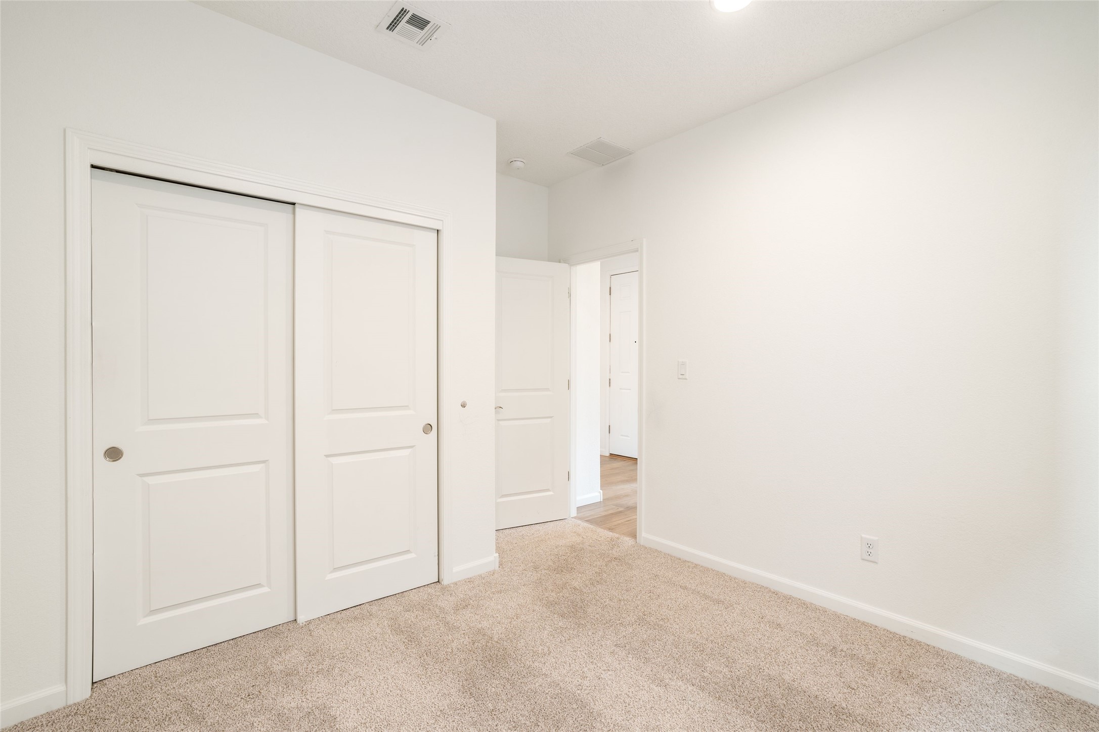 120 Mountaingem Loop Santa Fe, NM 87508 - Photo 18 of 31 Second Bedroom