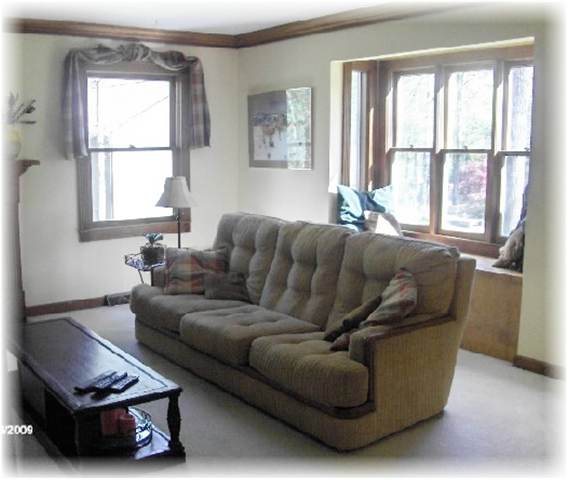 221 Burning Bush Road Mauldin, SC 29662 - Photo 4 of 25 Gallery Image 4