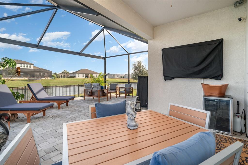 1904 146th Terrace East Parrish, FL 34219 - Photo 4 of 40 a outdoor space with furniture
