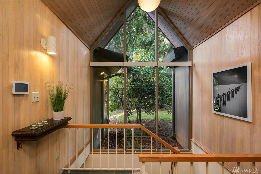 9305 Northeast 183rd Street Bothell, WA 98011 - Photo 4 of 25 Gallery Image 4