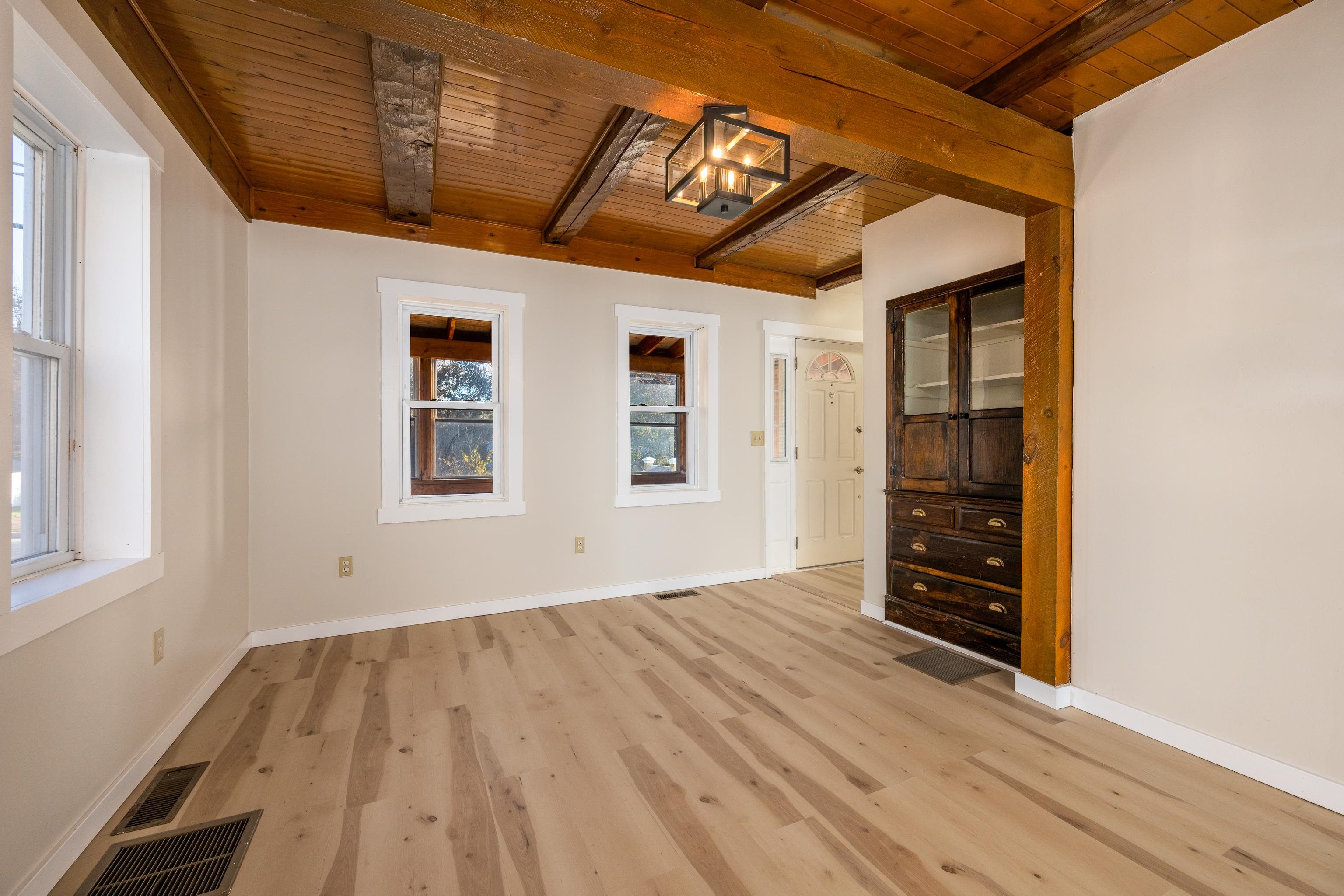 64 Chestnut Hill Road Rochester, NH 03867 - Photo 17 of 21