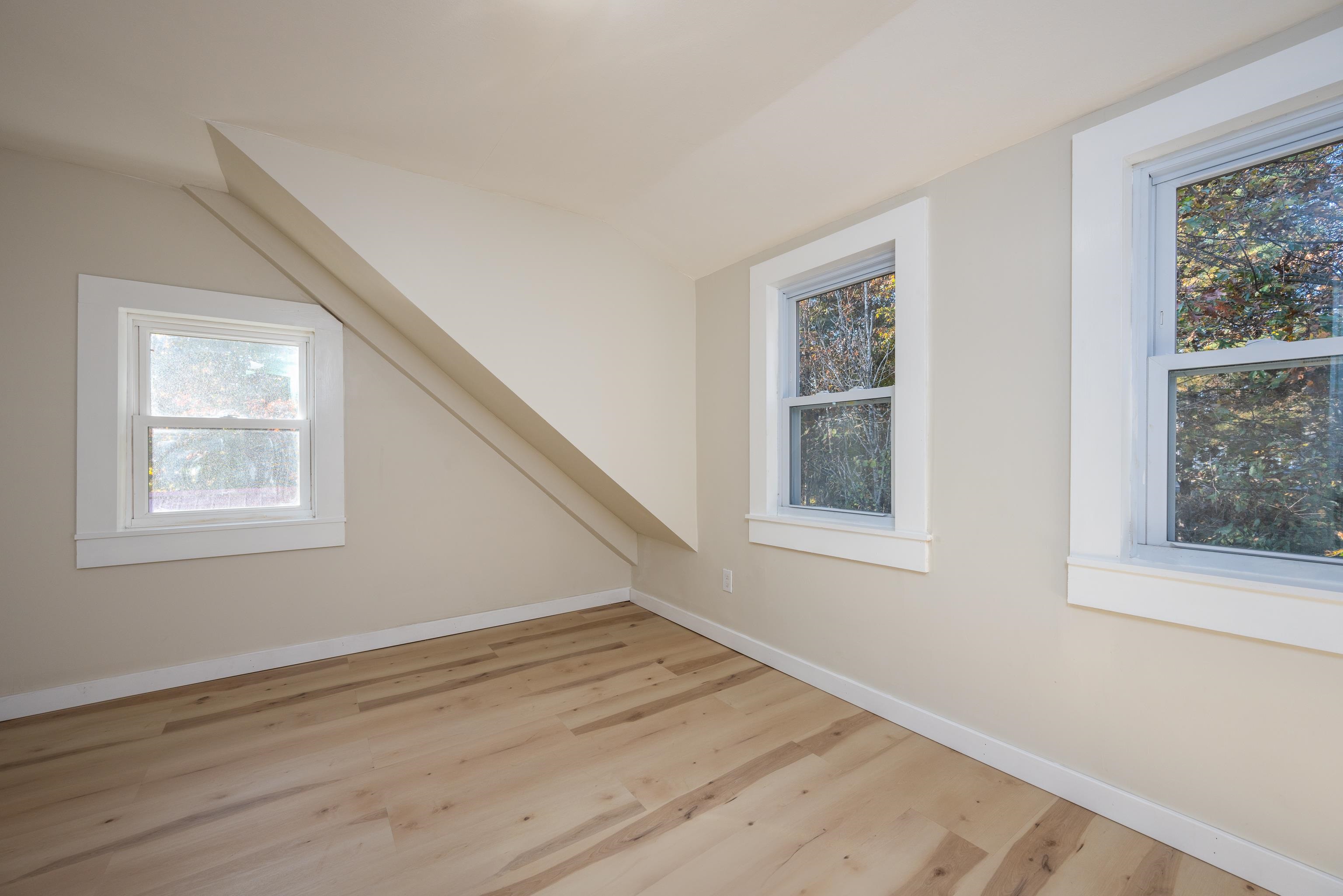 64 Chestnut Hill Road Rochester, NH 03867 - Photo 5 of 21