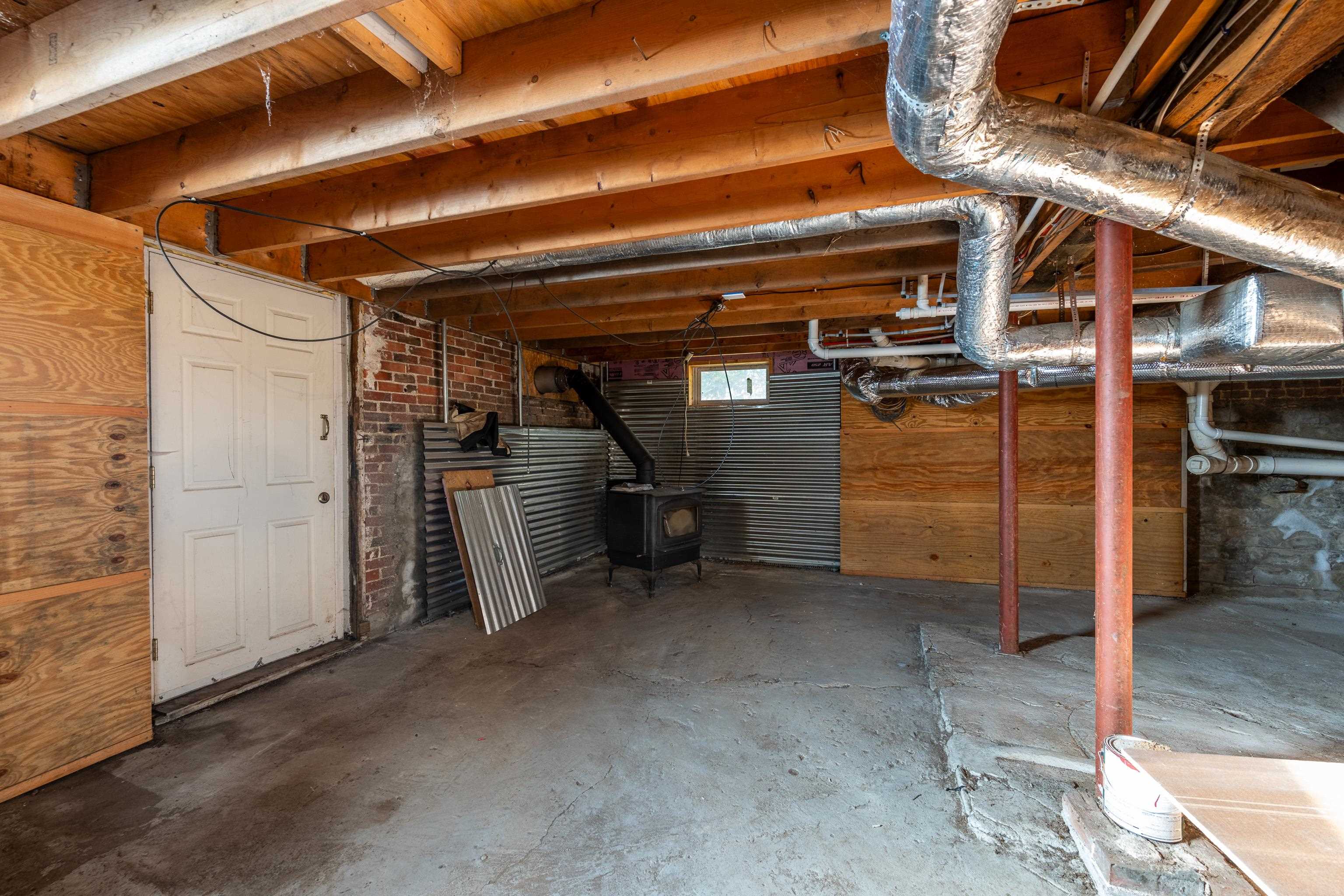 64 Chestnut Hill Road Rochester, NH 03867 - Photo 10 of 21