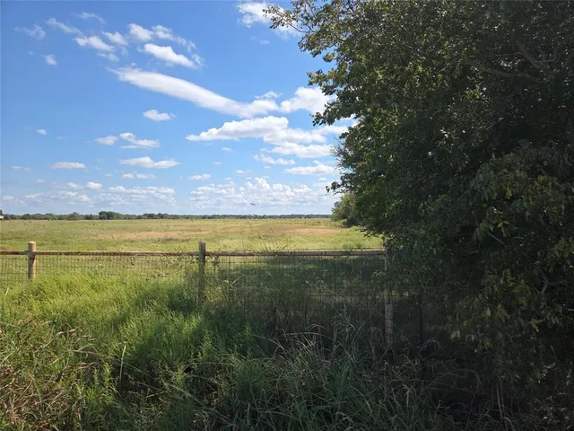 $300,000 | 3150 Southeast Corsicana Tx 75109, Corsicana, TX 75109