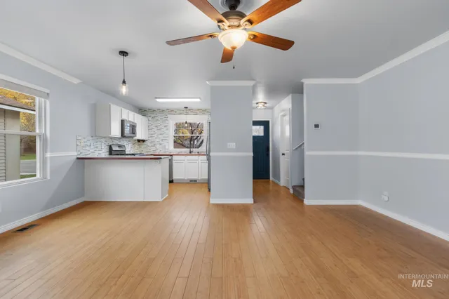 $460,000 | 4869 West Mystic Cove Way, Garden City, ID 83714