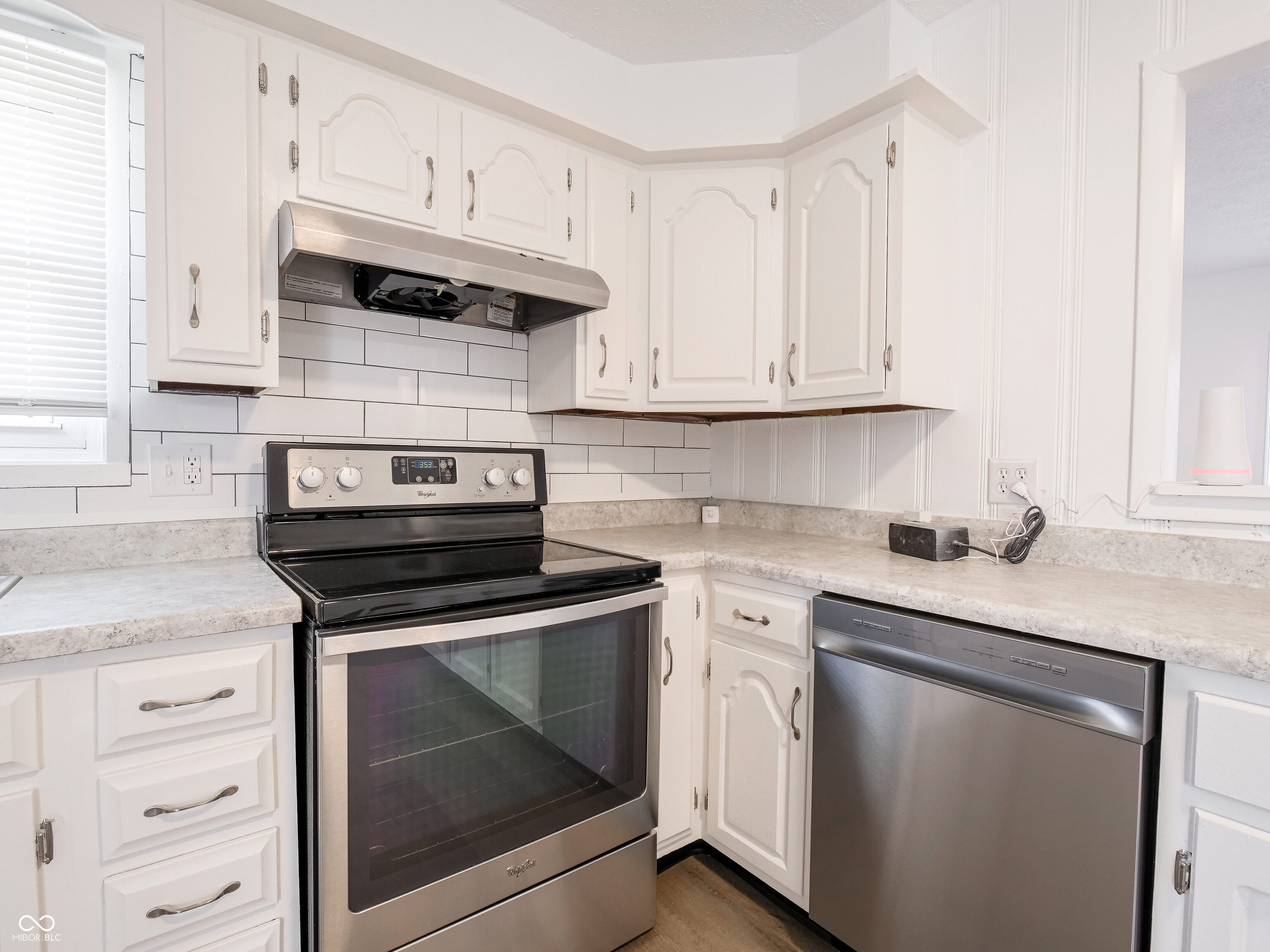 3042 Danbury Road Indianapolis, IN 46222 - Photo 17 of 43