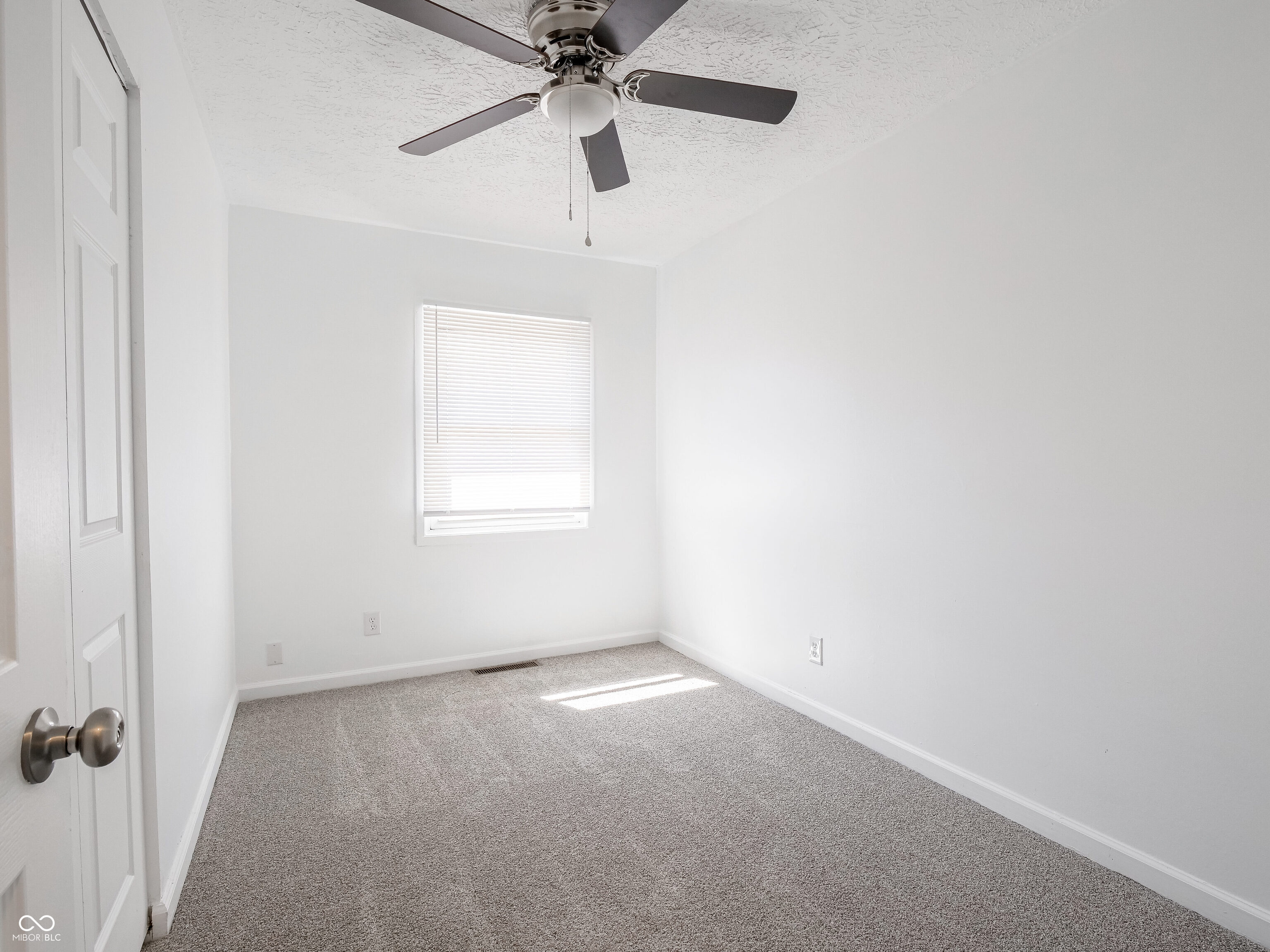 3042 Danbury Road Indianapolis, IN 46222 - Photo 22 of 43