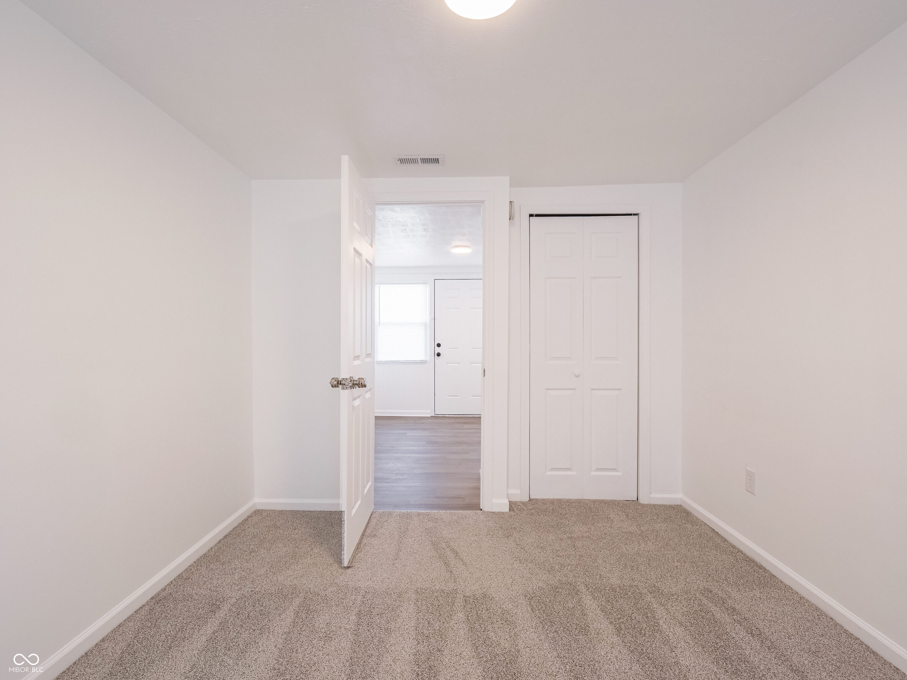 3042 Danbury Road Indianapolis, IN 46222 - Photo 33 of 43