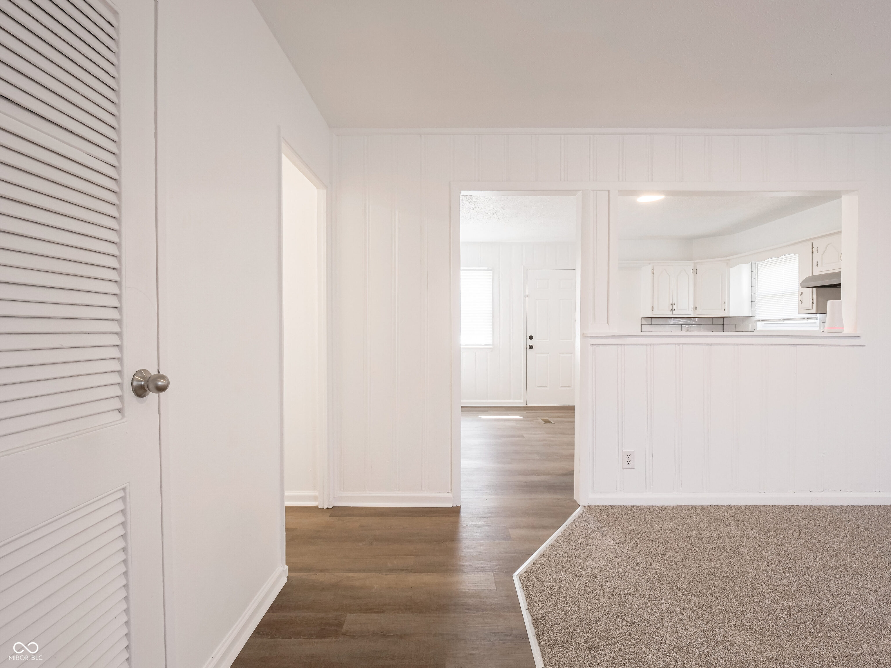 3042 Danbury Road Indianapolis, IN 46222 - Photo 9 of 43