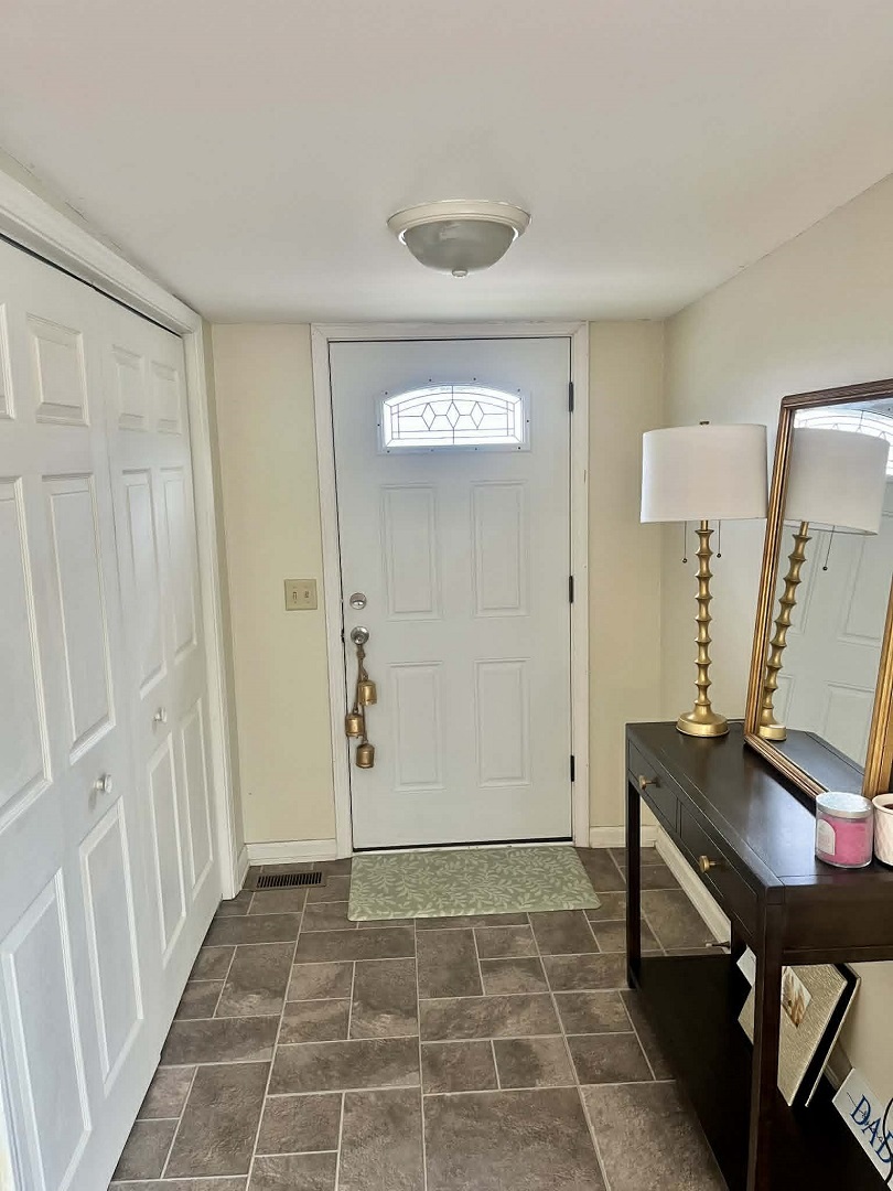 511 East Herrin Street Herrin, IL 62948 - Photo 7 of 16