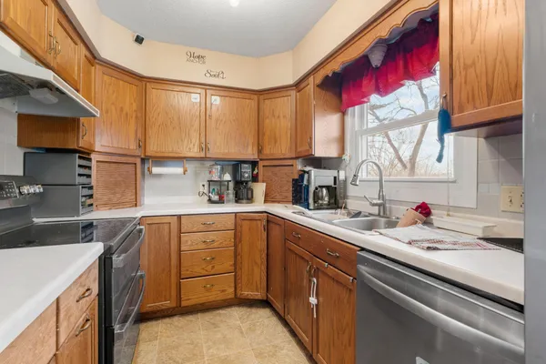 $260,000 | 1110 16th Street Southwest, Owatonna, MN 55060