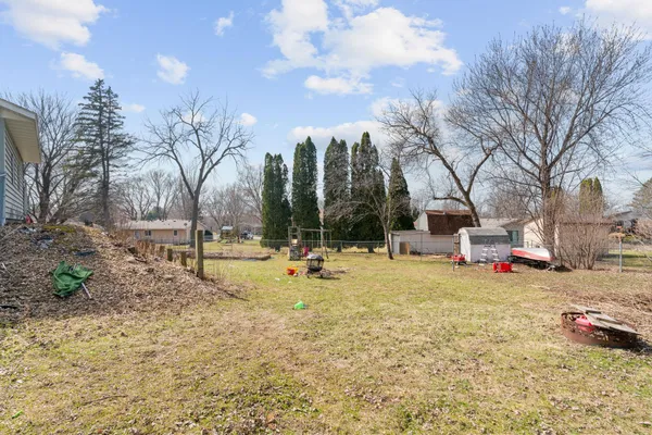 $260,000 | 1110 16th Street Southwest, Owatonna, MN 55060