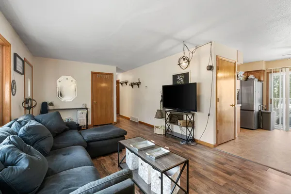 $260,000 | 1110 16th Street Southwest, Owatonna, MN 55060