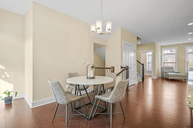 $469,999 | 202 Kousa Lane, Venetia, PA 15367