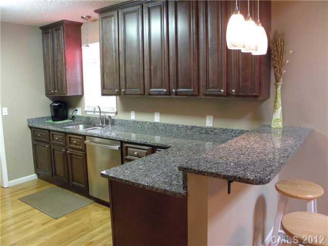 192 Canal Road Belmont, NC 28012 - Photo 7 of 16 Gallery Image 7