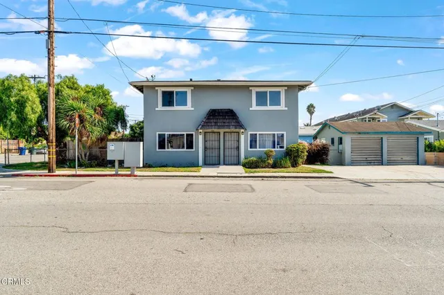 $1,199,000 | 400 Arcade Drive, Ventura, CA 93003