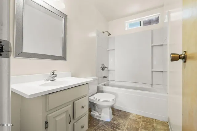 $1,199,000 | 400 Arcade Drive, Ventura, CA 93003