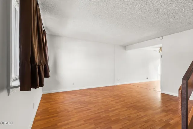 $1,199,000 | 400 Arcade Drive, Ventura, CA 93003