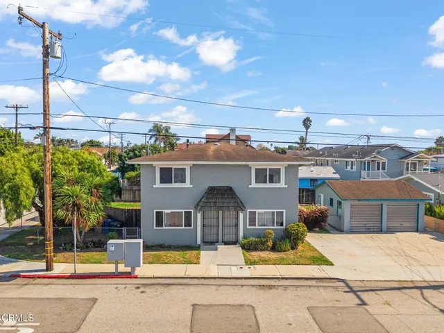 $1,199,000 | 400 Arcade Drive, Ventura, CA 93003