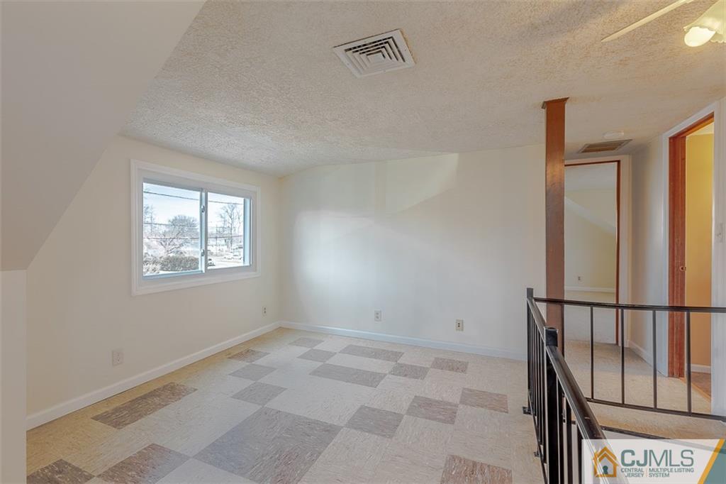 36 Ellwood Road East Brunswick, NJ 08816 - Photo 12 of 19 Gallery Image 12