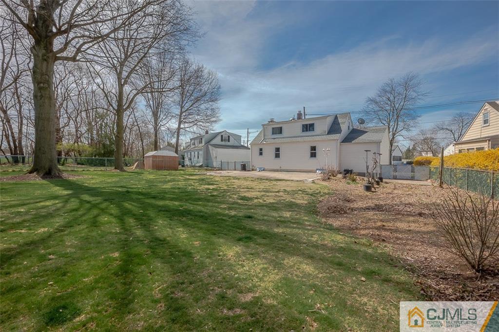 36 Ellwood Road East Brunswick, NJ 08816 - Photo 17 of 19 Gallery Image 17