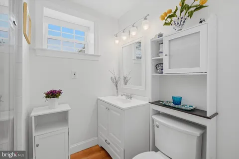 $679,000 | 858 South Harrison Street, Arlington, VA 22204