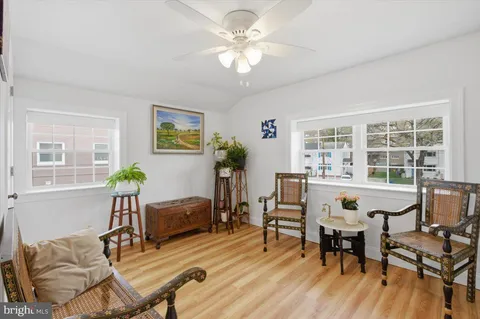 $679,000 | 858 South Harrison Street, Arlington, VA 22204