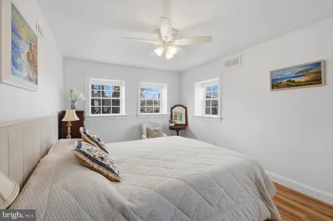 $679,000 | 858 South Harrison Street, Arlington, VA 22204