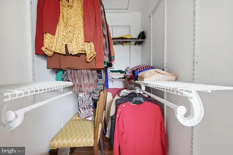 $679,000 | 858 South Harrison Street, Arlington, VA 22204