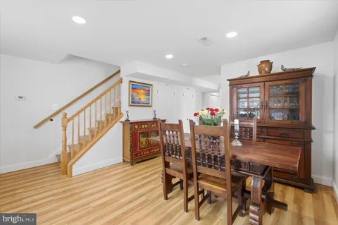 $679,000 | 858 South Harrison Street, Arlington, VA 22204