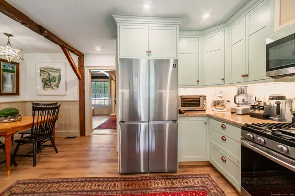 $875,000 | 28 White Hollow Road, Salisbury, CT 06039